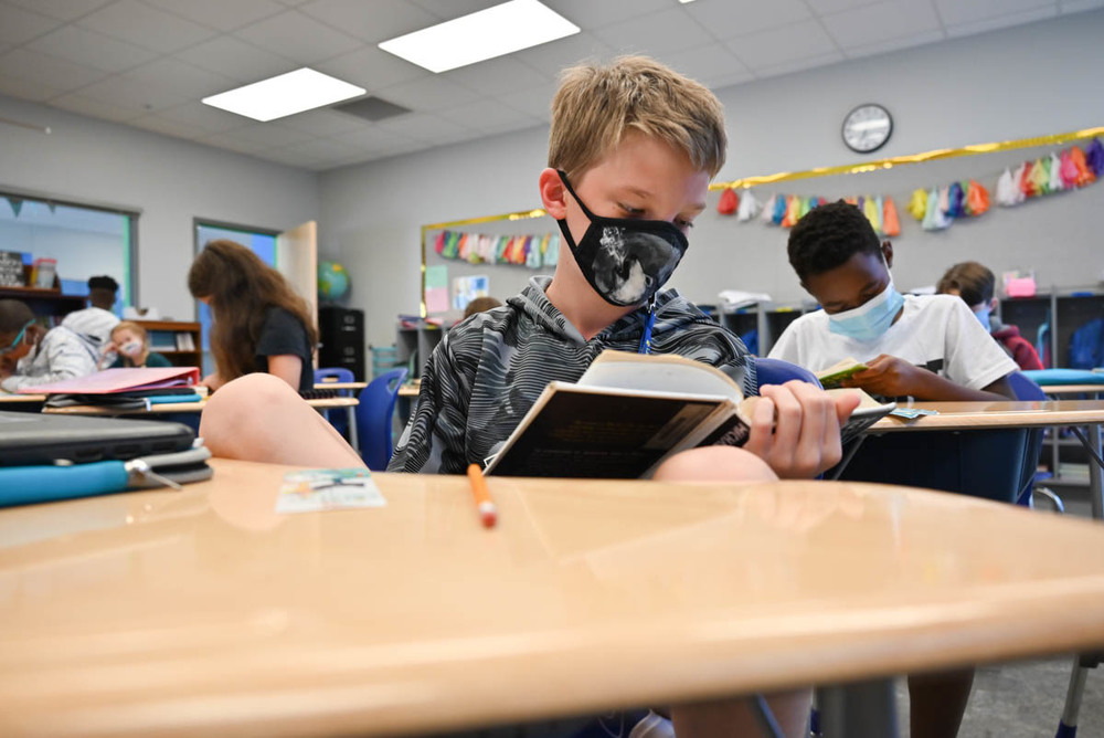 students reading