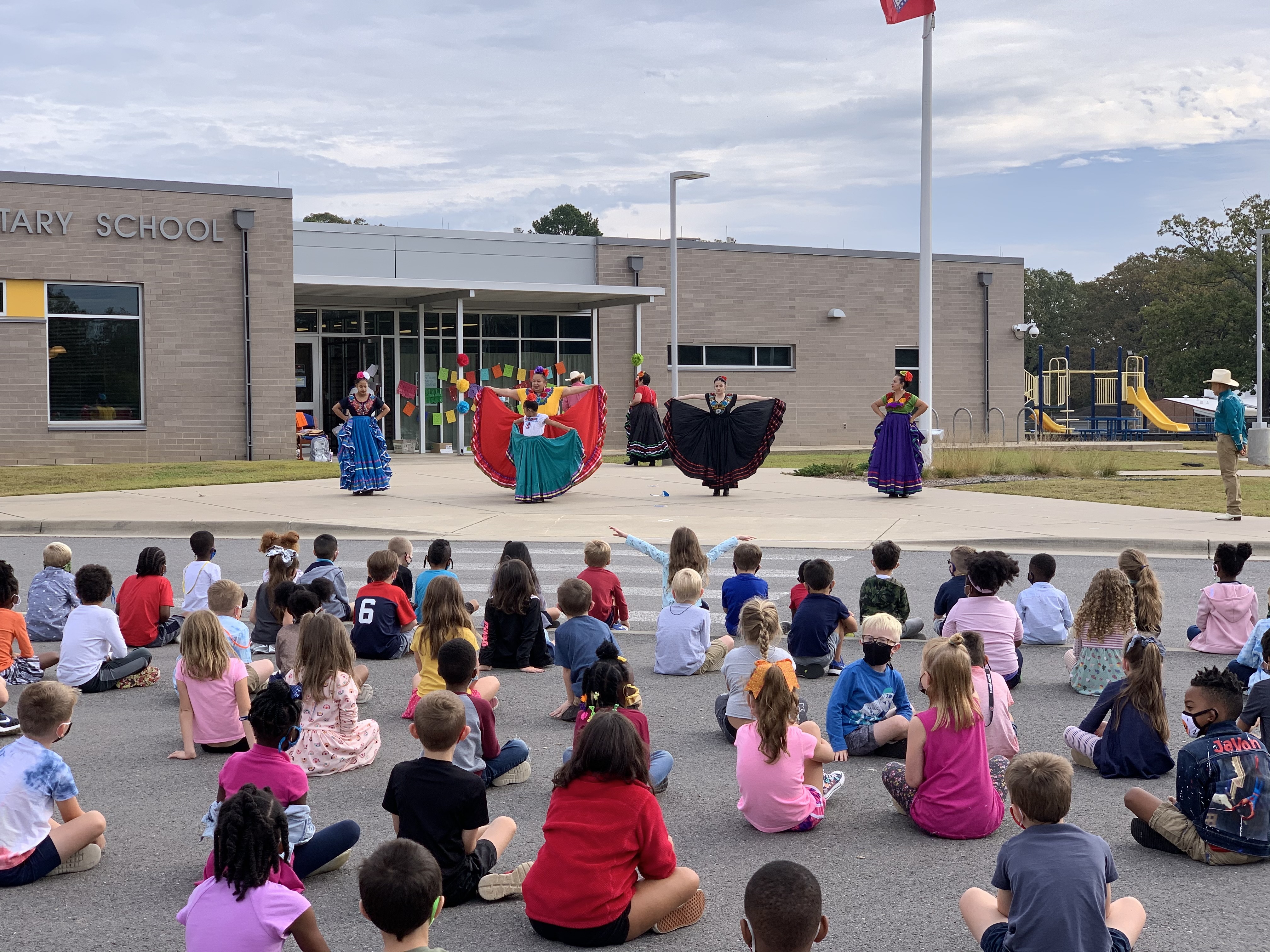 Lakewood Elementary School